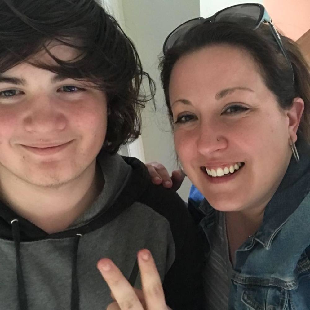 Meet your Posher, Devon